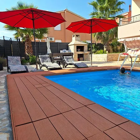 Maja With Private Pool Sveti Petar