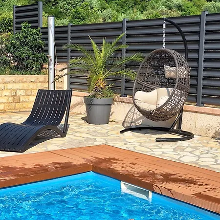דירה Maja With Private Pool