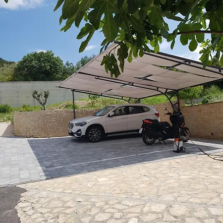 Maja With Private Pool * Sveti Petar (Zadar)