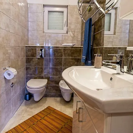 Maja With Private Pool Apartman Sveti Petar (Zadar)