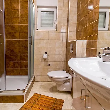 דירה Maja With Private Pool *