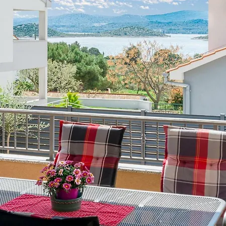 Maja With Private Pool Apartman Sveti Petar (Zadar)